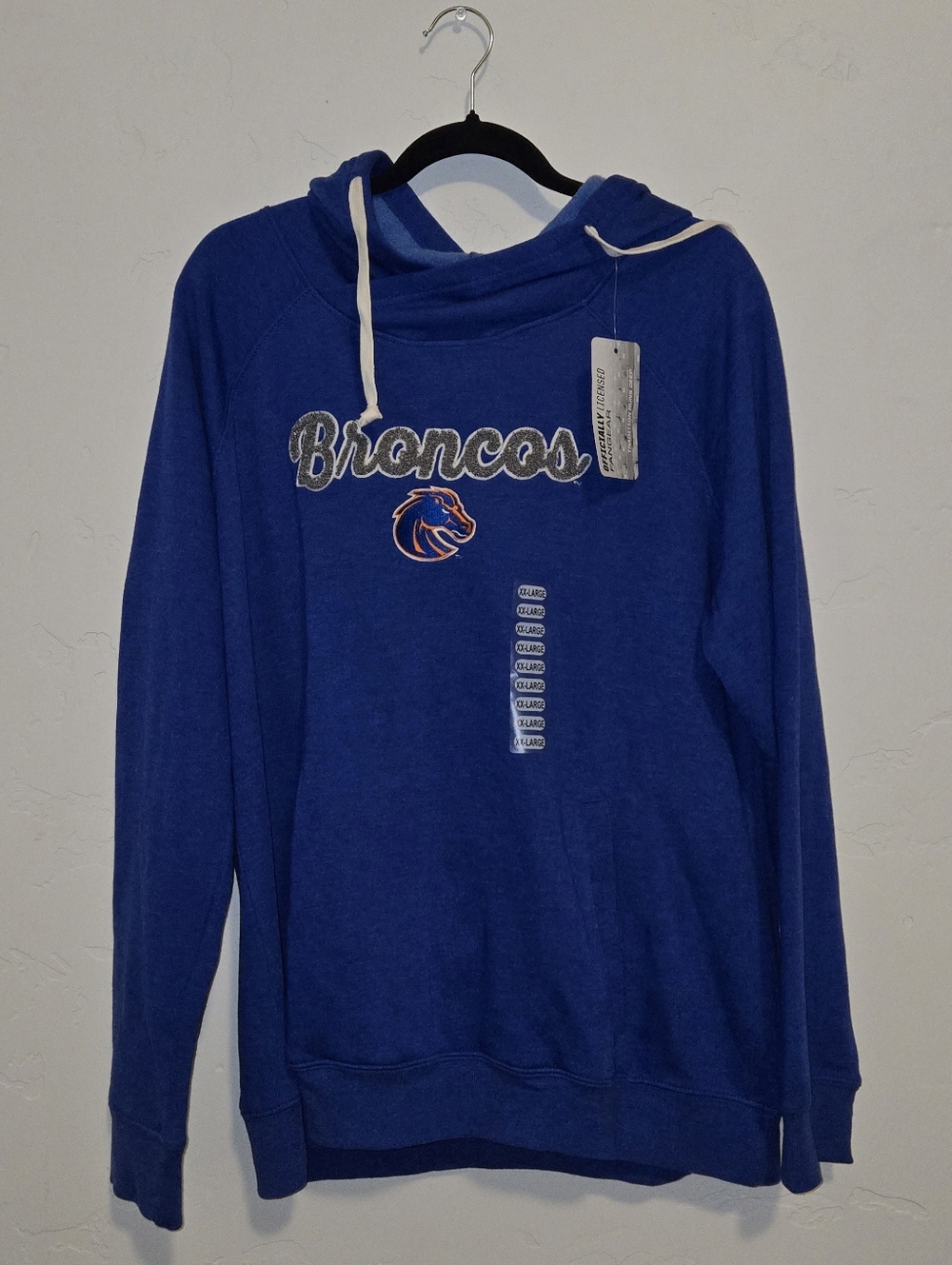 Boise State Broncos Hoodie Women’s XXL Blue NCAA Official Licensed Pullover NEW” - Picture 13 of 13